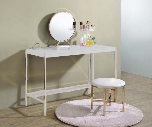 Midriaks Writing Desk
