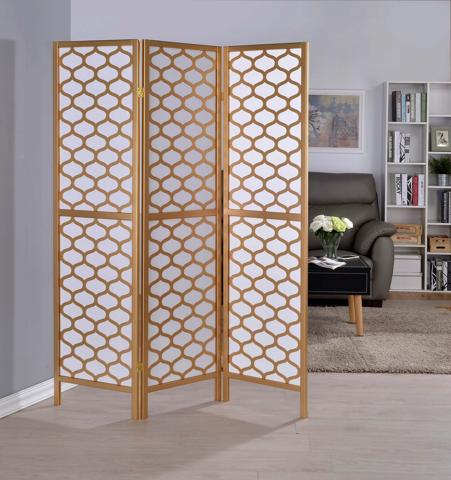 3/4 Panel Wood Screen Gold Pattern - GracePalaceFurniture