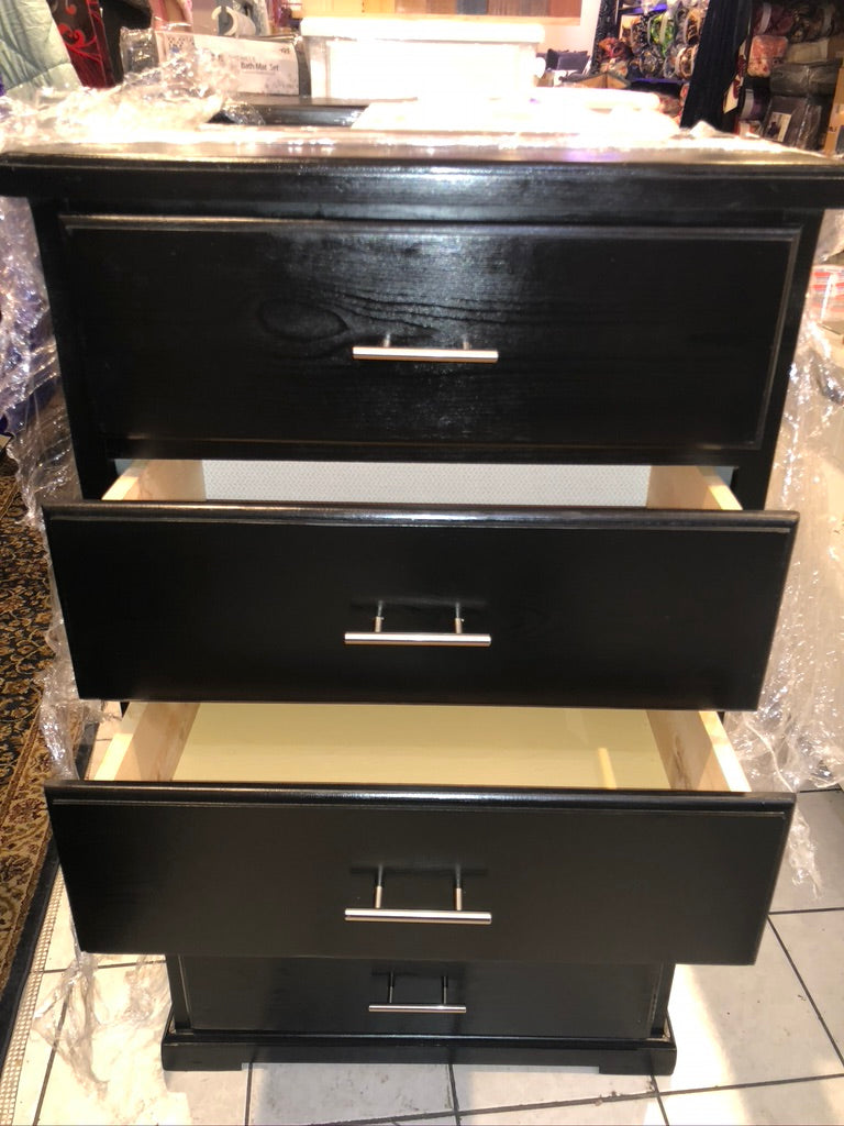 PINE SOLID WOOD CHEST 5 DRAWER - BLACK STAINLESS STEEL HANDLE.