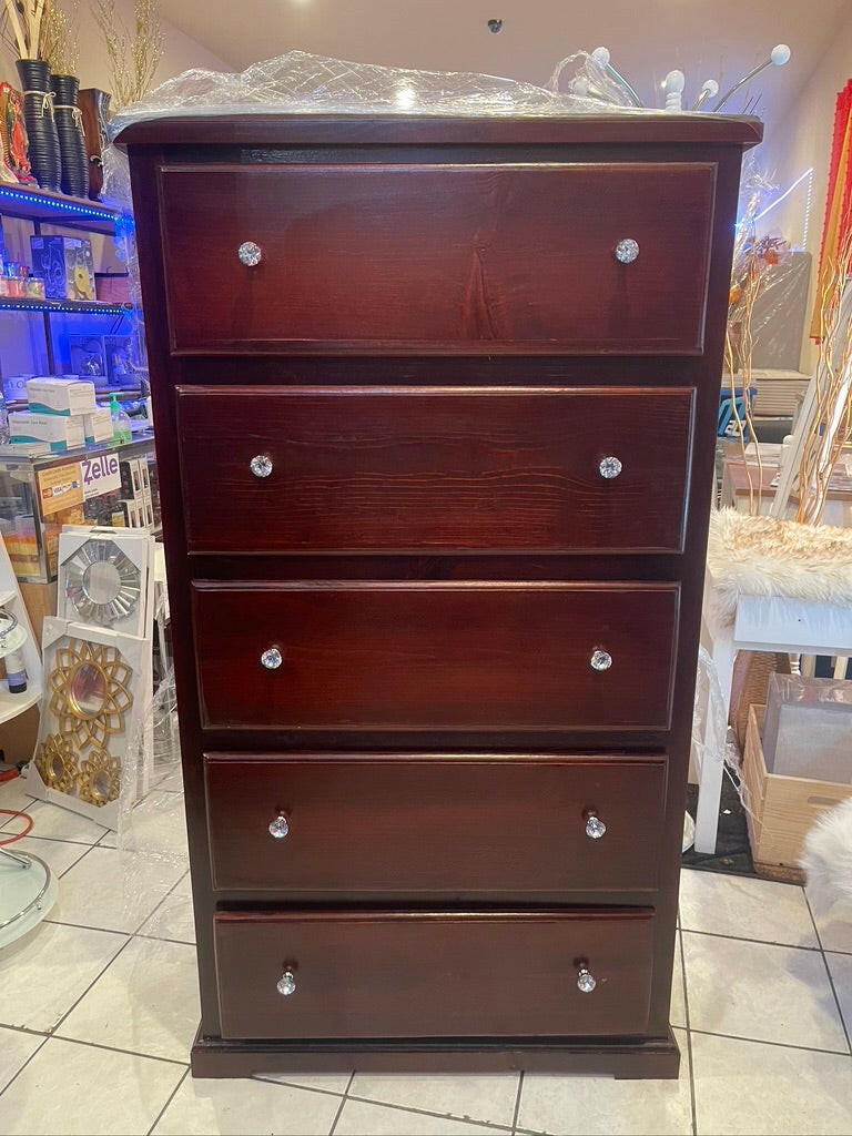 PINE SOLID WOOD CHEST 5 DRAWER WITH CRYSTAL KNOBS - CHERRY.