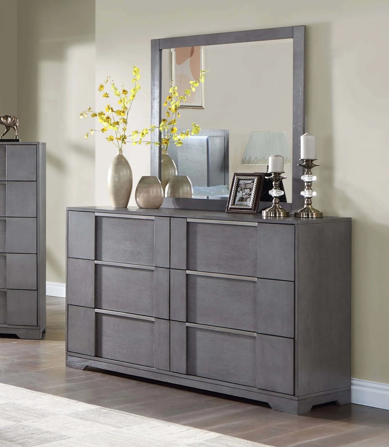 Regulus 6-Drawer Dresser